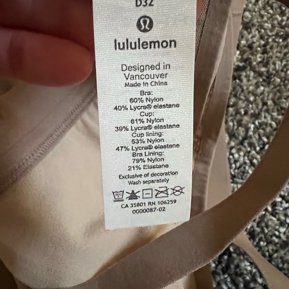 Lululemon cozy nude bra - Picture 3 of 3